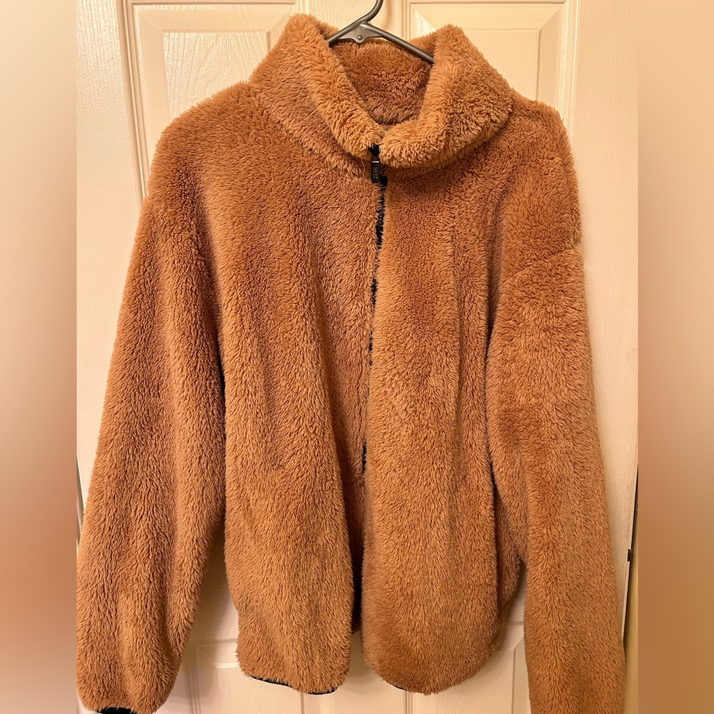 Fluffy pink zip up